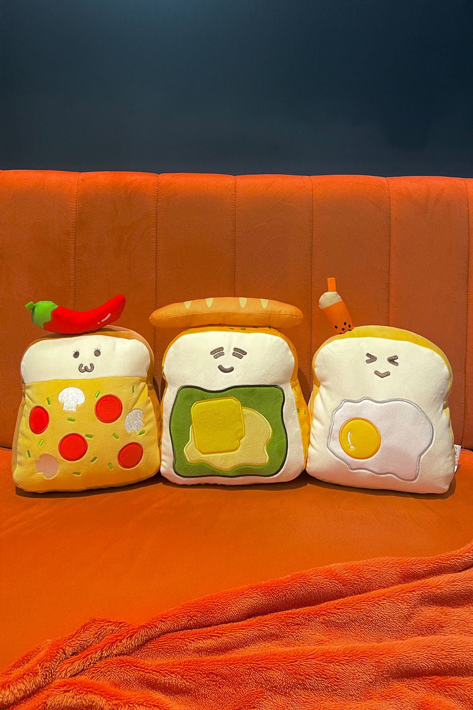 Midi Tasty Toastys 7" Plush - Everjoy Collective